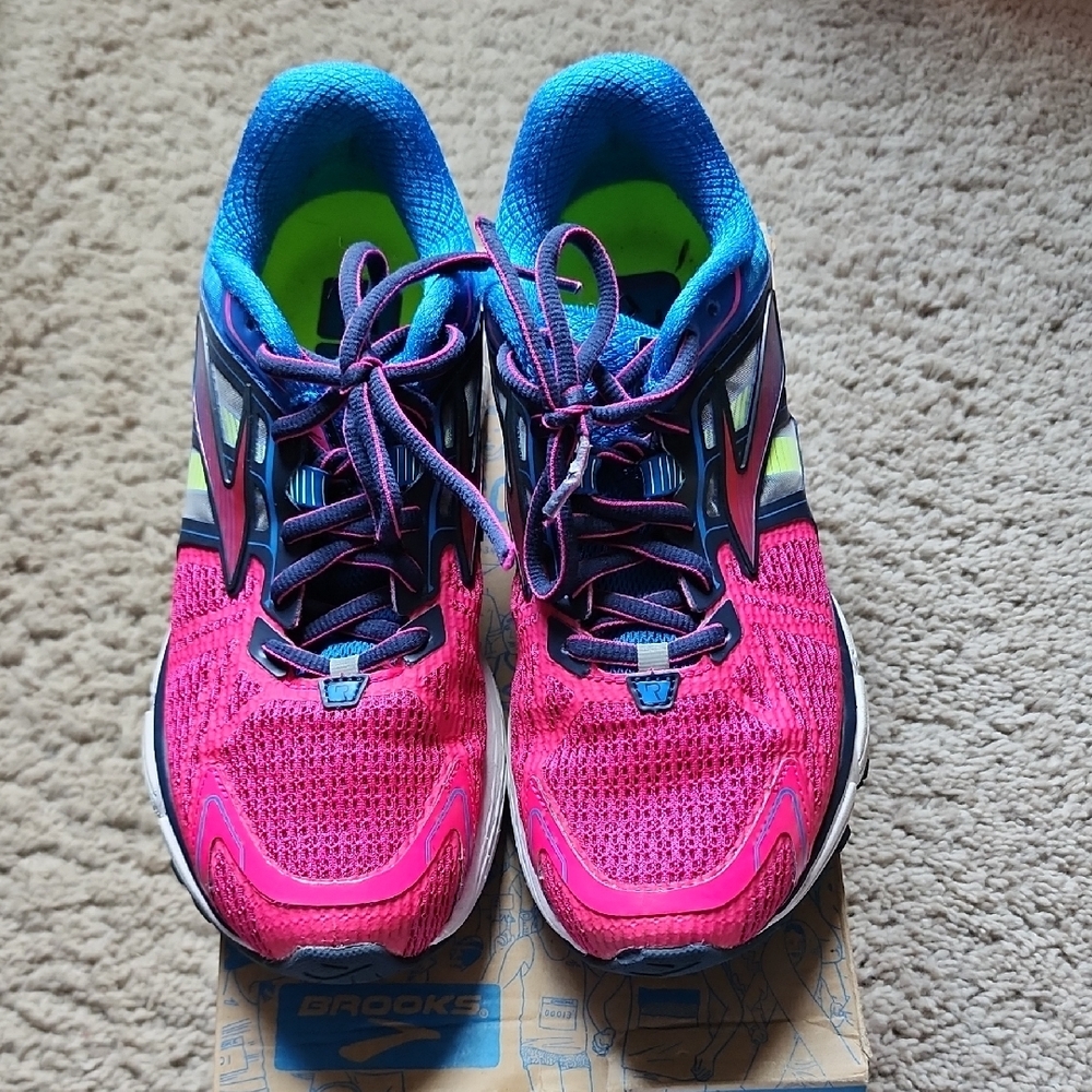 Brooks Running Shoes - Pink and Blue